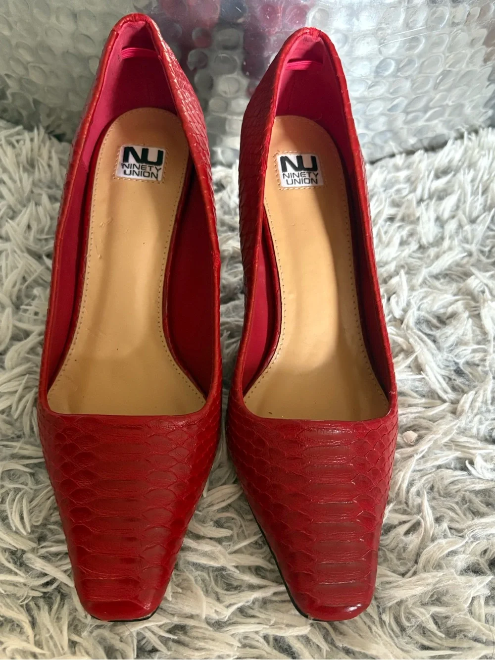 NEW ART Red Snakeskin Alligator Leather Pointed Toe Pumps Wedge Heels Shoes